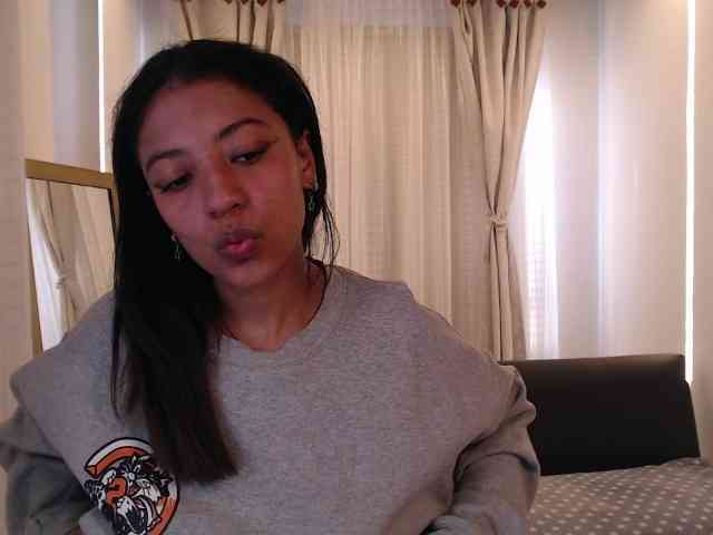 Scarleet-miaa webcam