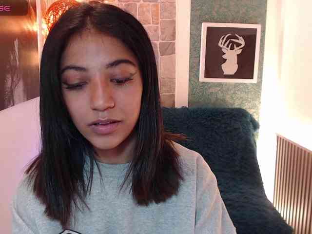 Scarleet-miaa webcam