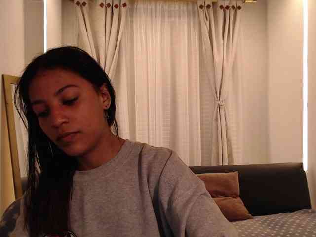 Scarleet-miaa webcam