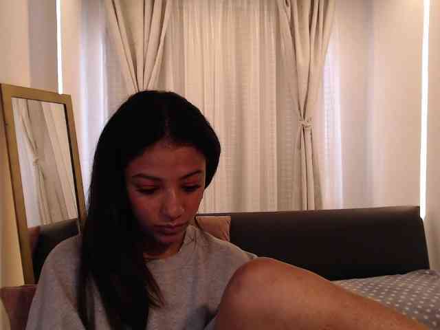 Scarleet-miaa webcam
