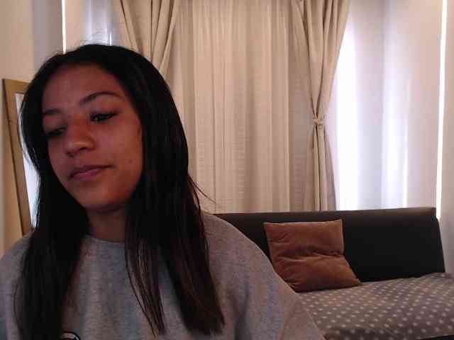 Scarleet-miaa webcam