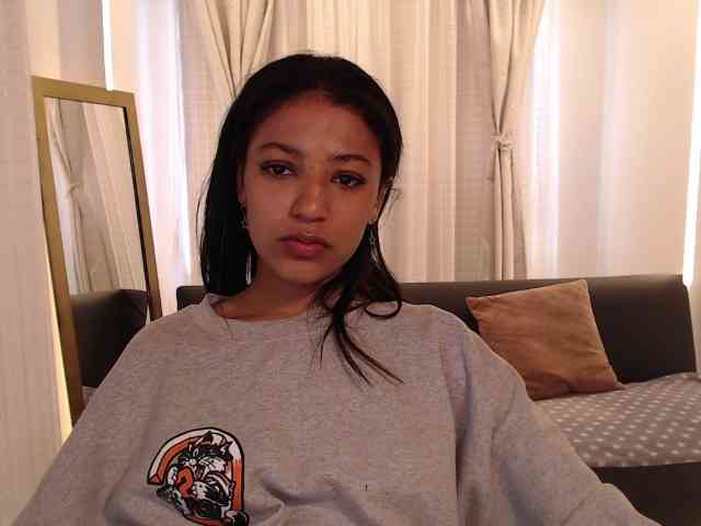 Scarleet-miaa webcam