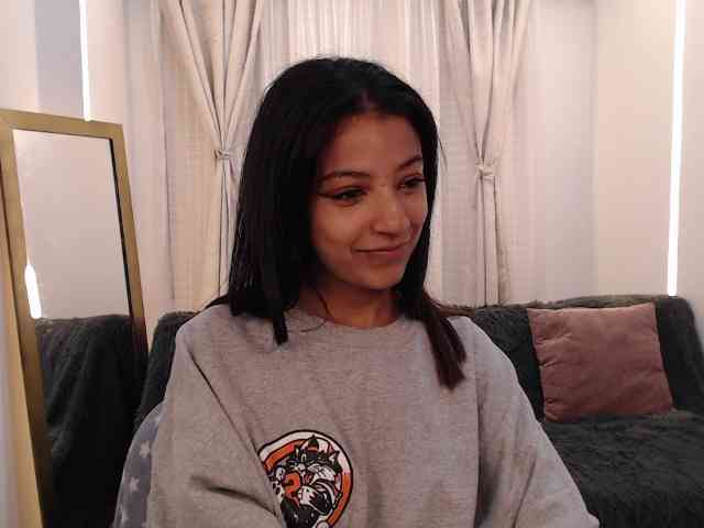 Scarleet-miaa webcam