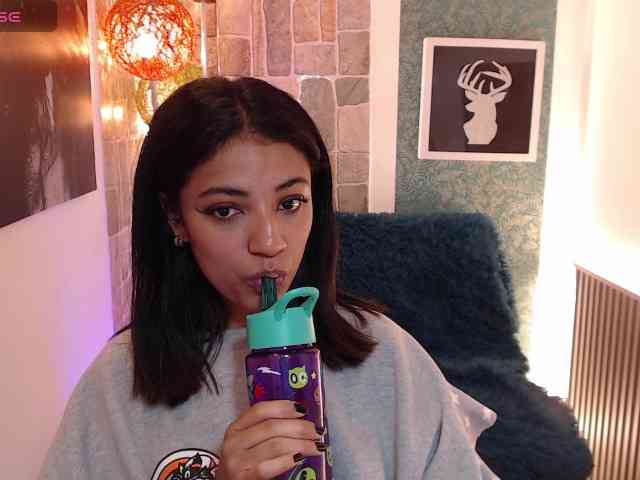 Scarleet-miaa webcam