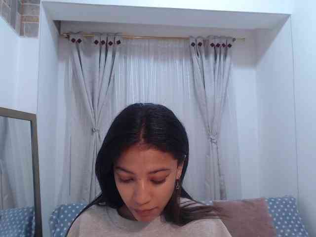 Scarleet-miaa webcam
