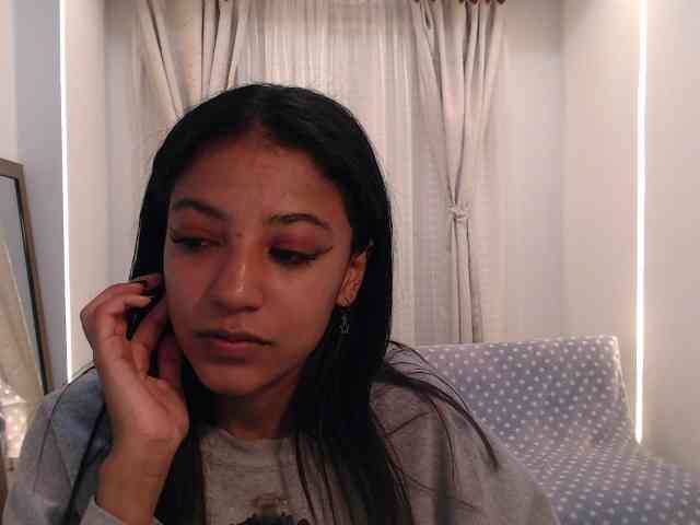 Scarleet-miaa webcam