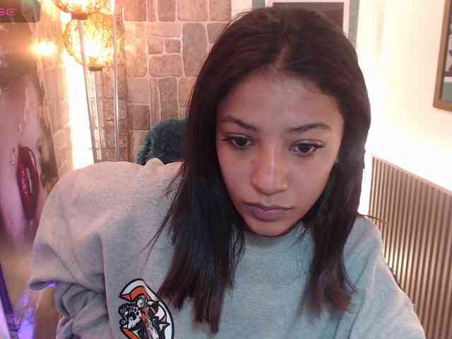 Scarleet-miaa webcam