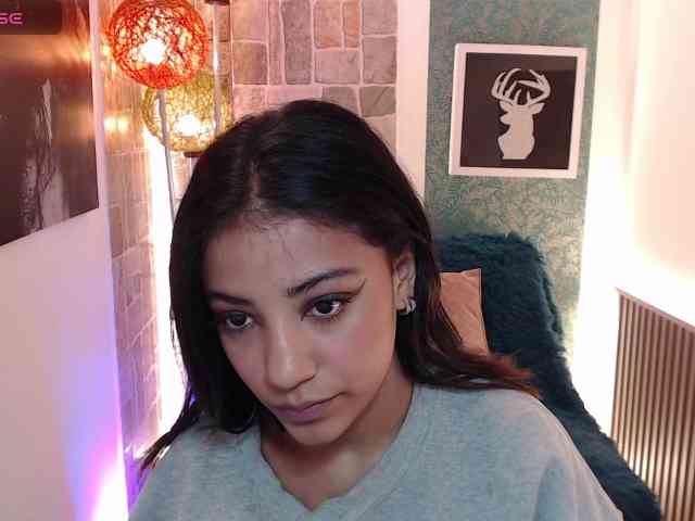 Scarleet-miaa webcam
