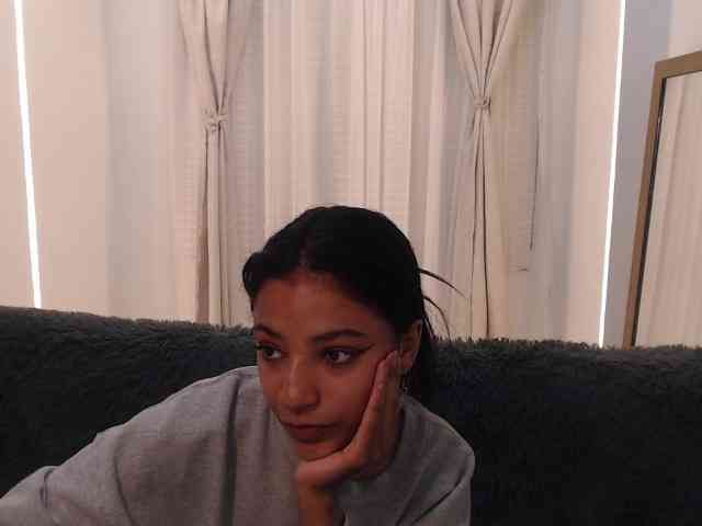 Scarleet-miaa webcam
