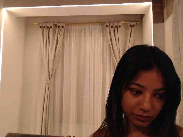 Scarleet-miaa webcam