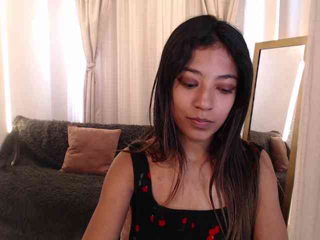 Scarleet-miaa webcam