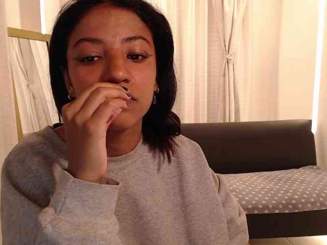 Scarleet-miaa webcam