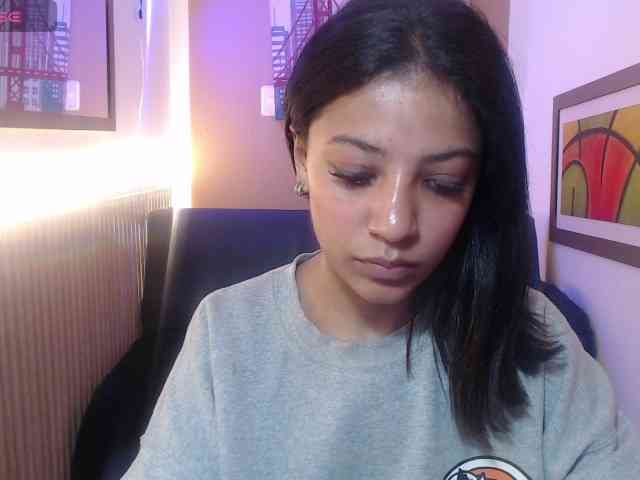 Scarleet-miaa webcam