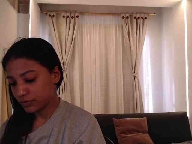 Scarleet-miaa webcam