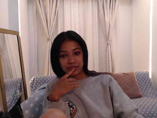 Scarleet-miaa webcam