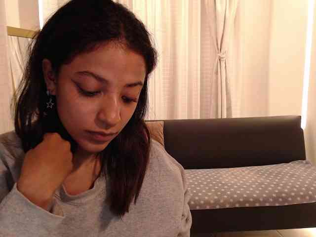 Scarleet-miaa webcam
