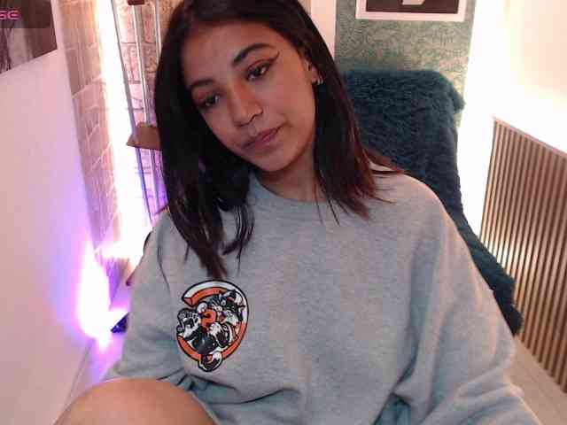 Scarleet-miaa webcam