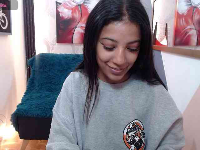 Scarleet-miaa webcam