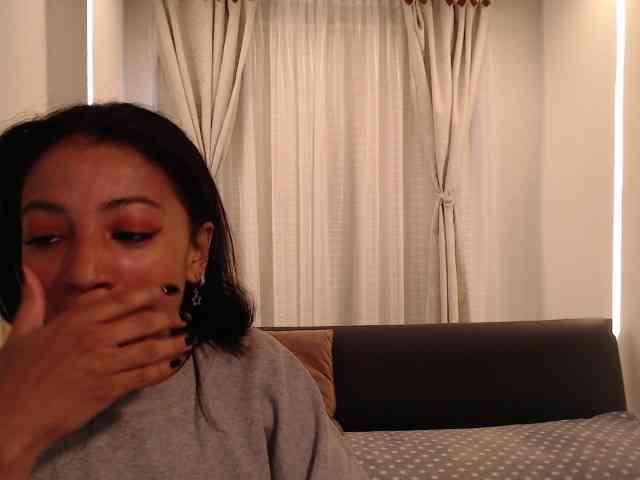 Scarleet-miaa webcam