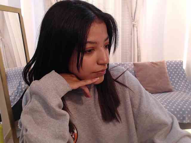 Scarleet-miaa webcam