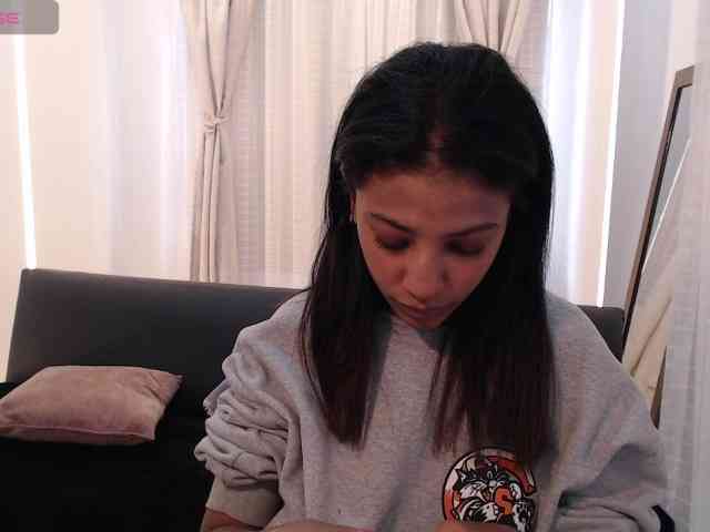 Scarleet-miaa webcam
