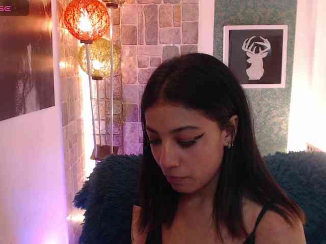Scarleet-miaa webcam