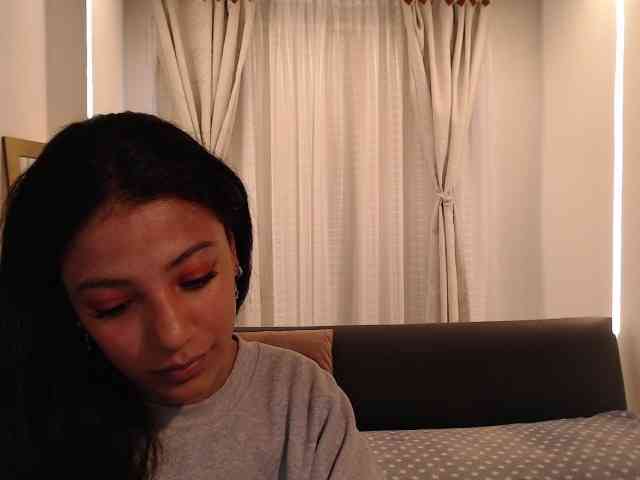 Scarleet-miaa webcam