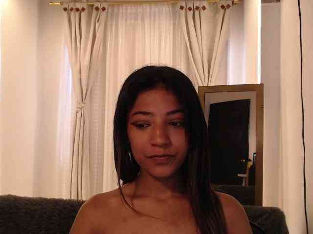 Scarleet-miaa webcam