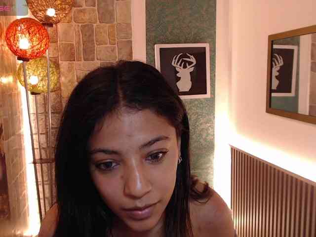 Scarleet-miaa webcam