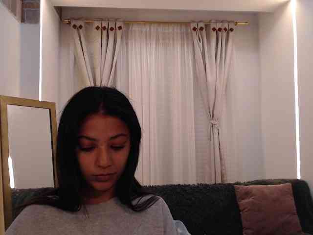 Scarleet-miaa webcam