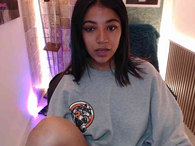 Scarleet-miaa webcam