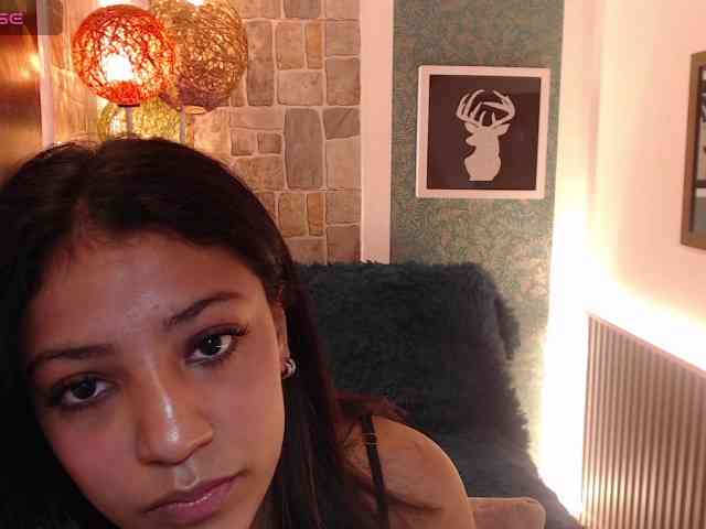 Scarleet-miaa webcam