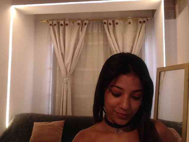 Scarleet-miaa webcam