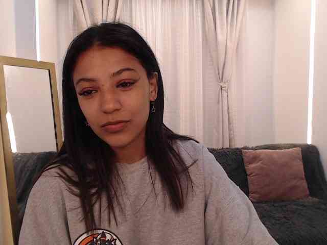 Scarleet-miaa webcam