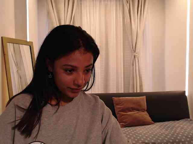 Scarleet-miaa webcam