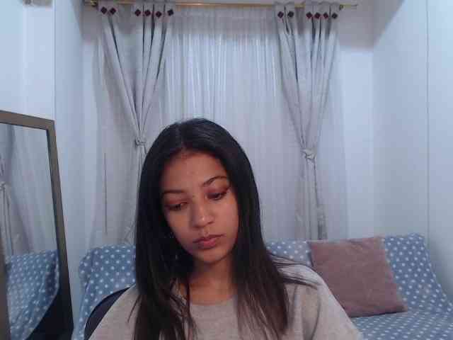 Scarleet-miaa webcam