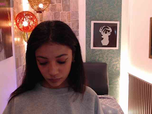 Scarleet-miaa webcam