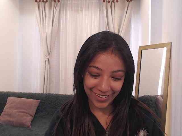Scarleet-miaa webcam