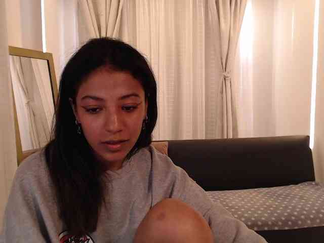 Scarleet-miaa webcam