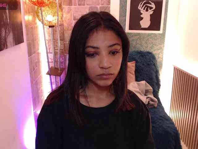 Scarleet-miaa webcam