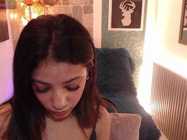 Scarleet-miaa webcam
