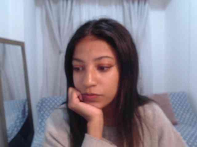 Scarleet-miaa webcam