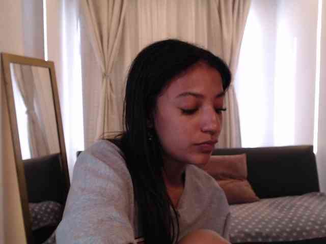 Scarleet-miaa webcam