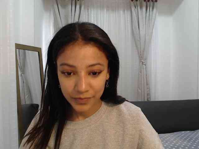 Scarleet-miaa webcam