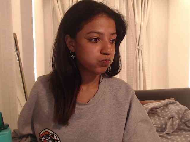 Scarleet-miaa webcam