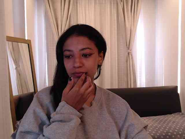 Scarleet-miaa webcam