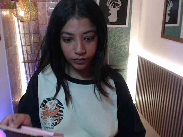 Scarleet-miaa webcam