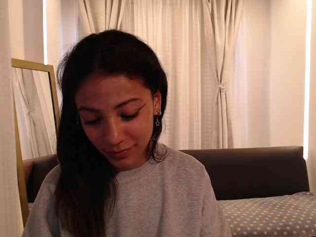 Scarleet-miaa webcam