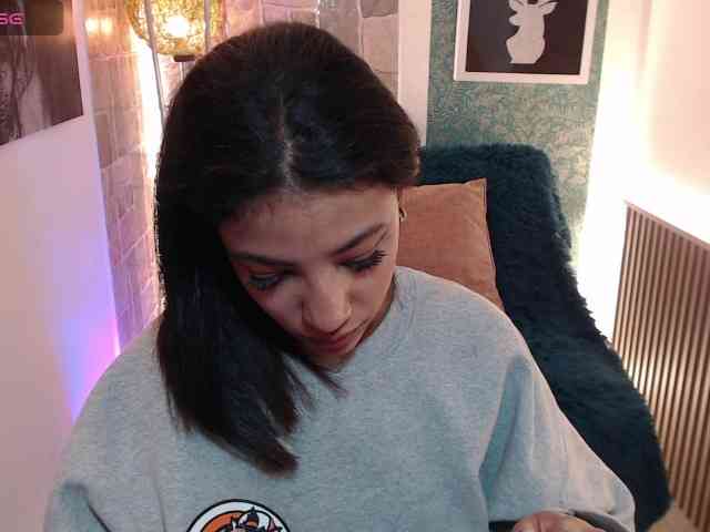 Scarleet-miaa webcam