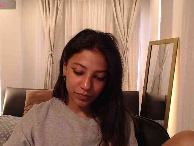 Scarleet-miaa webcam
